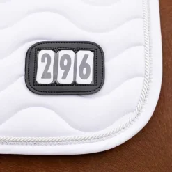 QHP Tapis de selle Numéro><noscript><img data-lazyloaded=