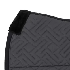 QHP Tapis de selle Sensisoft><noscript><img data-lazyloaded=